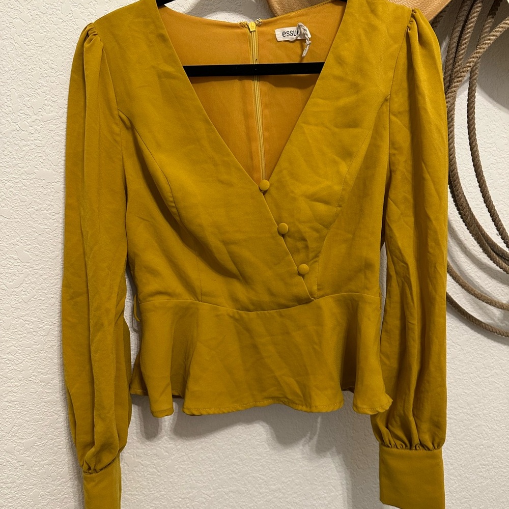 Essue Golden Yellow V-Neck Blouse